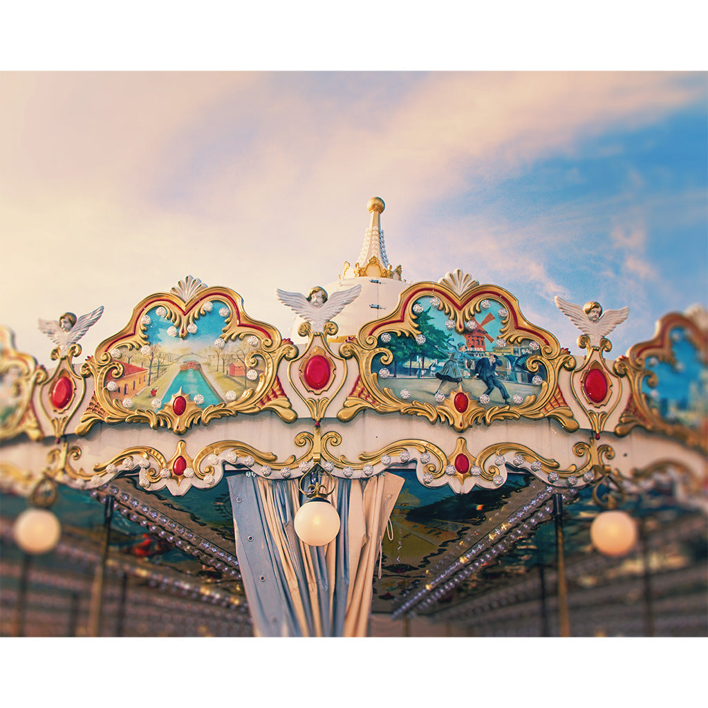 PARIS CAROUSEL | MERRY GO ROUND